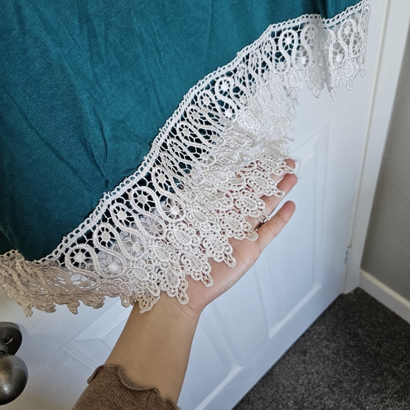 Jade Green off the shoulder shirt - Picture 4 of 5